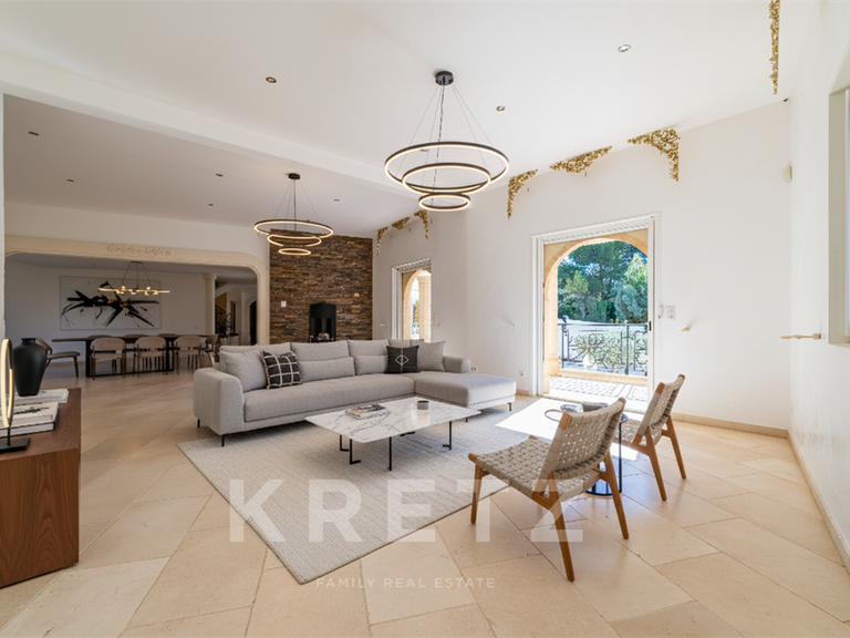 Maison Nîmes - 4 chambres - 430m²