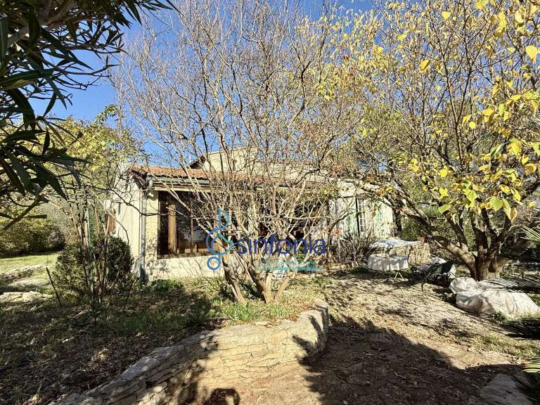 House Nîmes - 5 bedrooms - 192m²