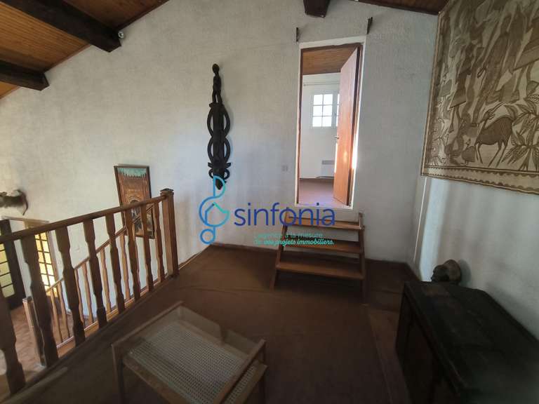 House Nîmes - 5 bedrooms - 192m²