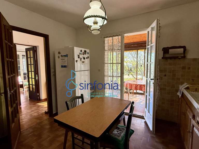 House Nîmes - 5 bedrooms - 192m²