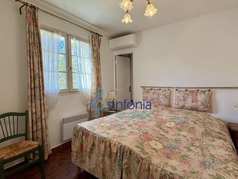 House Nîmes - 5 bedrooms - 192m²