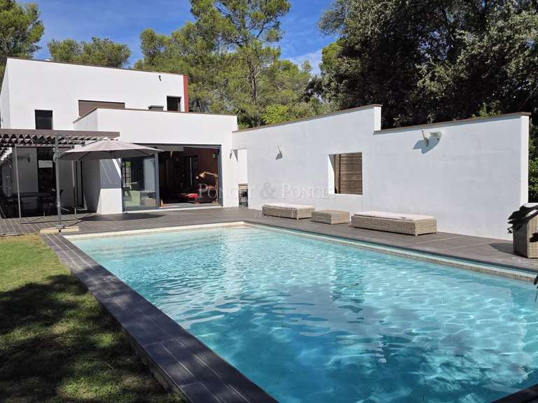 House Nîmes - 7 bedrooms - 287m²