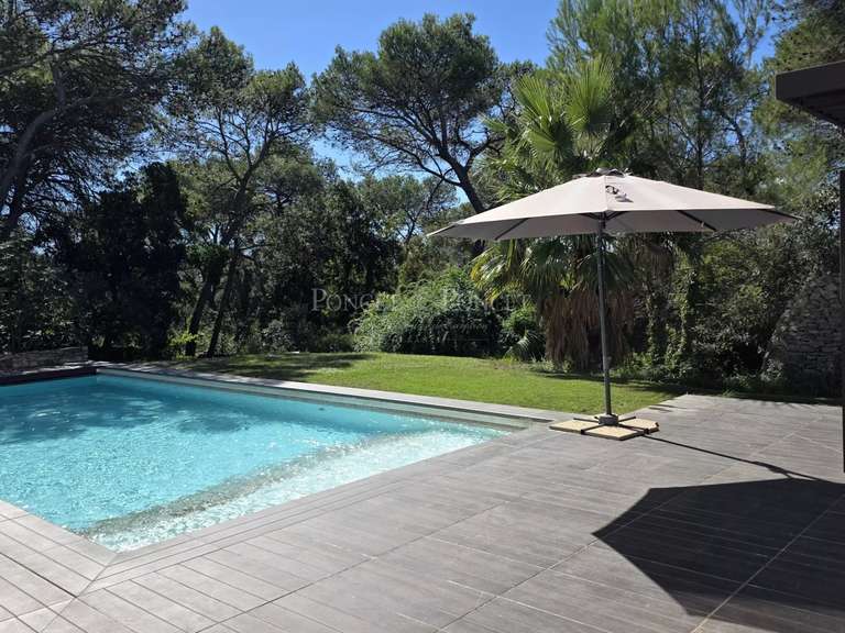 House Nîmes - 7 bedrooms - 287m²