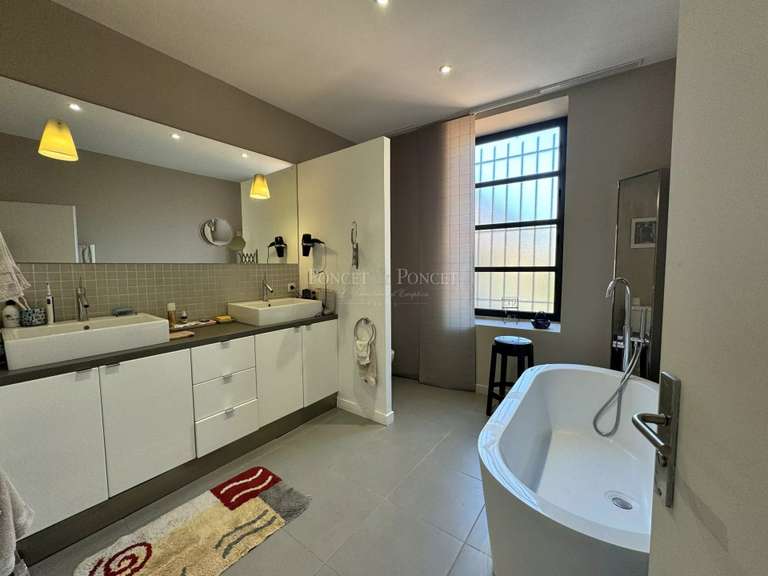 Maison Nîmes - 4 chambres - 185m²