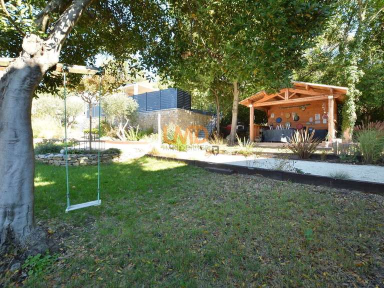 House Nîmes - 4 bedrooms - 147m²