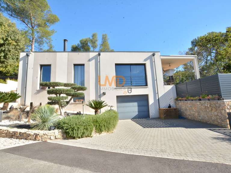 Maison Nîmes - 4 chambres - 147m²