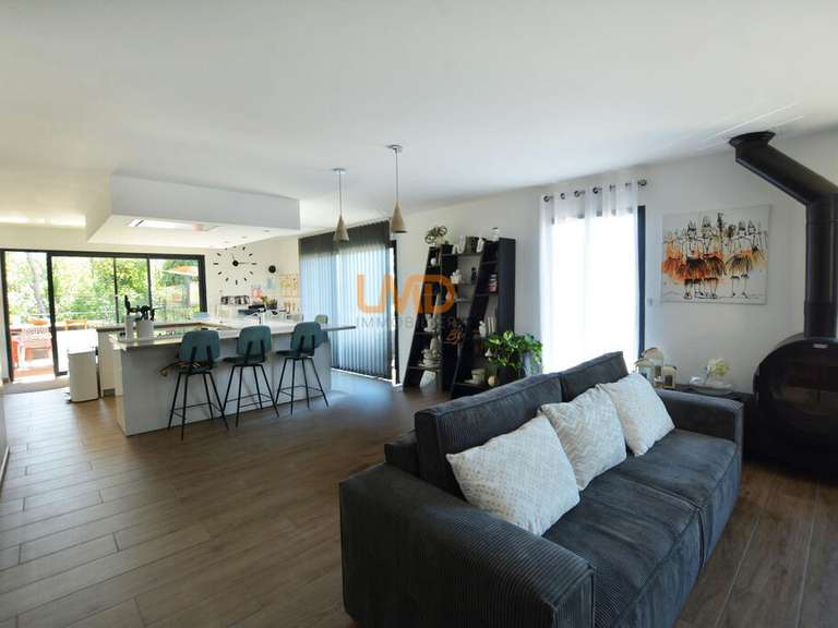 House Nîmes - 4 bedrooms - 147m²