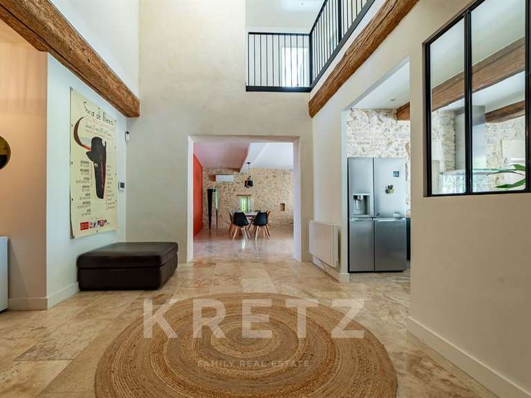 Maison Nîmes - 5 chambres - 270m²
