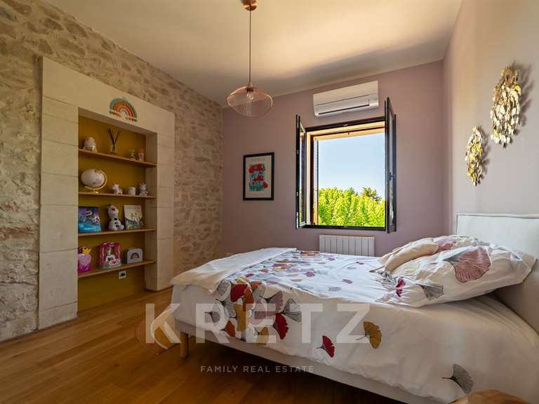 Maison Nîmes - 5 chambres - 270m²