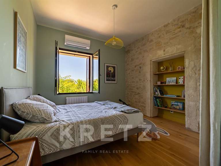 House Nîmes - 5 bedrooms - 270m²