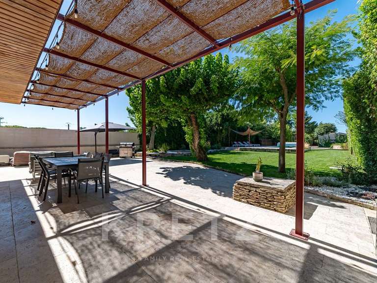 Maison Nîmes - 5 chambres - 270m²