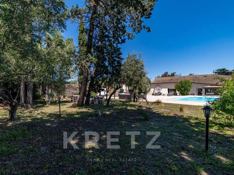 House Nîmes - 4 bedrooms - 200m²