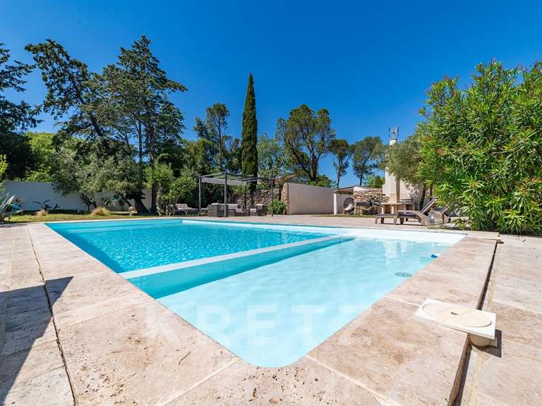 House Nîmes - 4 bedrooms - 200m²