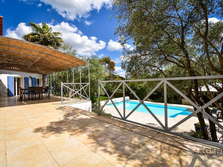 Maison Nîmes - 5 chambres - 185m²