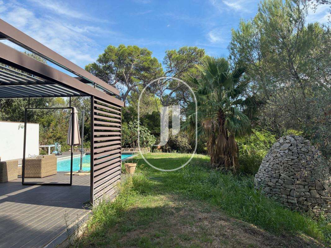 House Nîmes