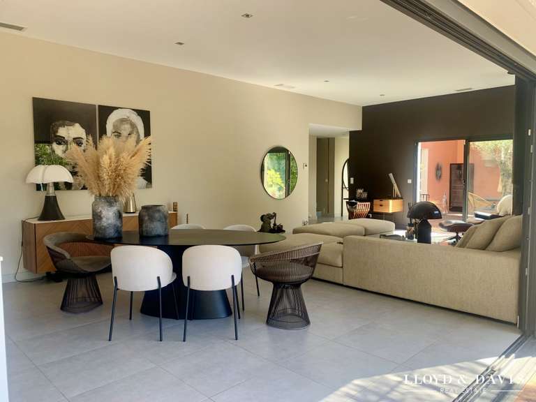 House Nîmes - 4 bedrooms - 191m²