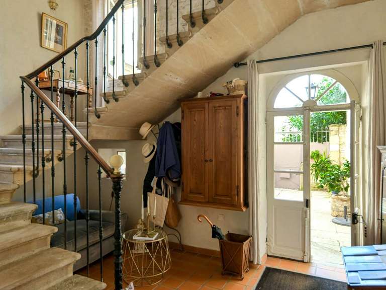 Maison Nîmes - 4 chambres - 478m²