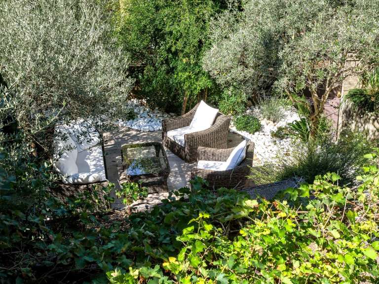 Maison Nîmes - 4 chambres - 478m²