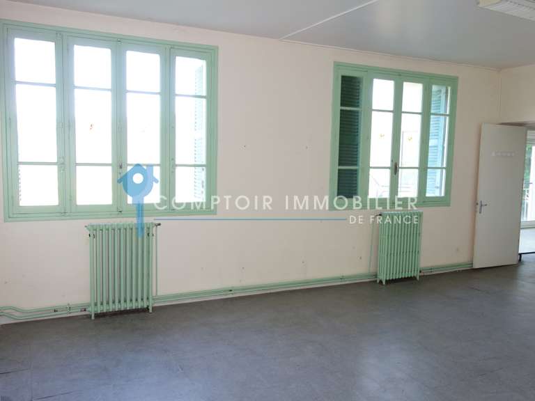 Maison Nîmes - 2300m²