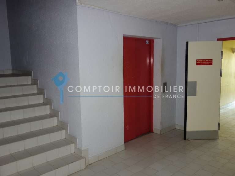 Maison Nîmes - 2300m²