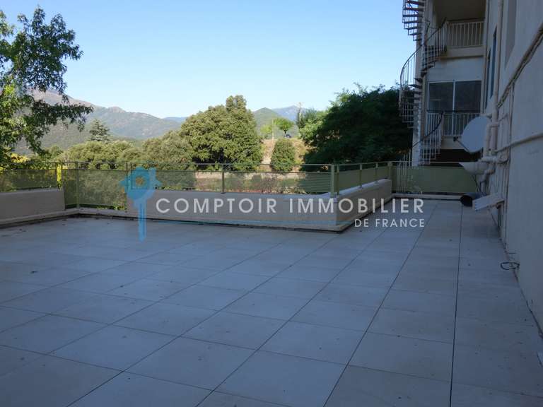 Maison Nîmes - 2300m²