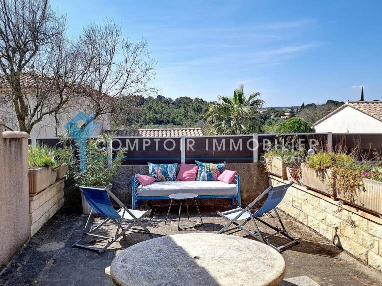 House Nîmes - 13 bedrooms - 409m²
