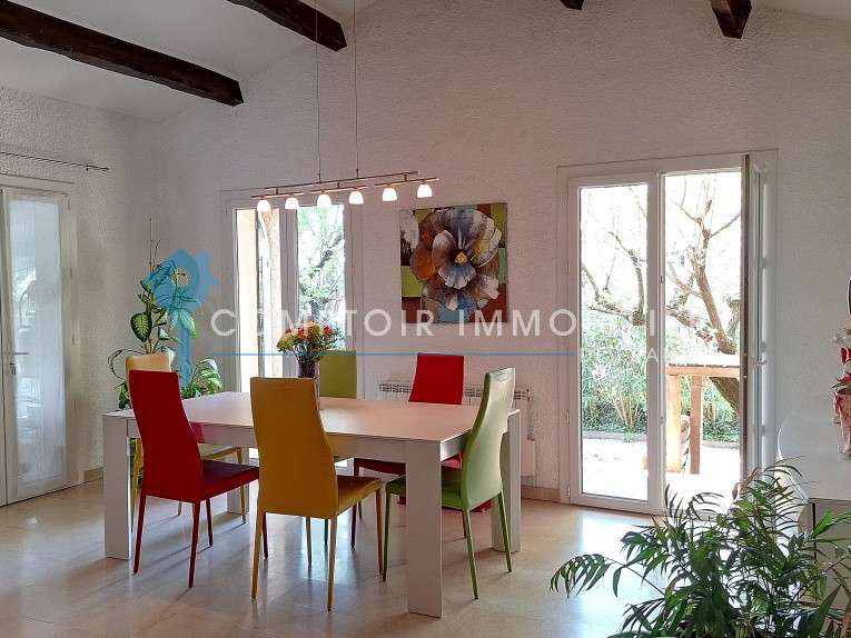 House Nîmes - 13 bedrooms - 409m²
