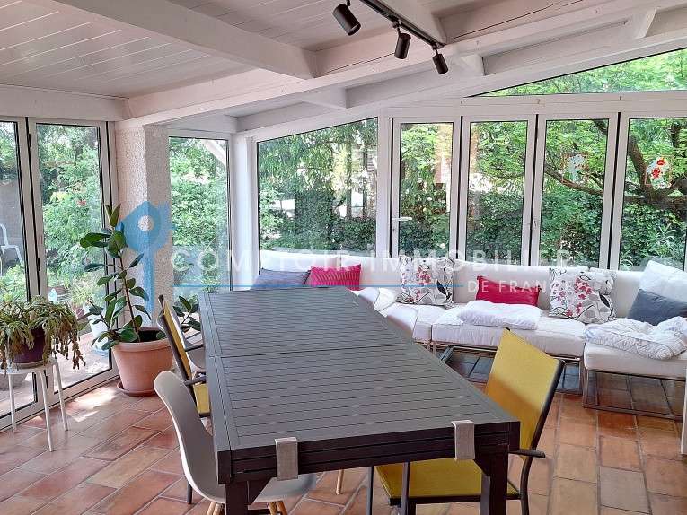 House Nîmes - 13 bedrooms - 409m²