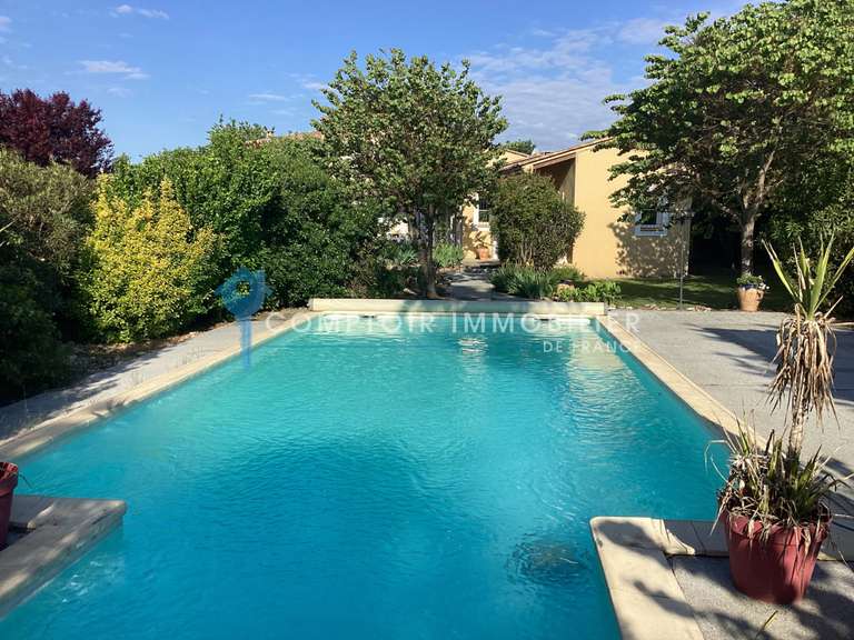 House Nîmes - 6 bedrooms - 230m²