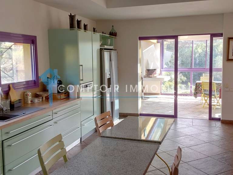 Maison Nîmes - 4 chambres - 295m²