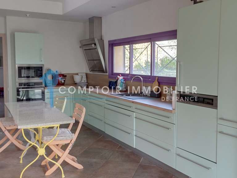 Maison Nîmes - 4 chambres - 295m²