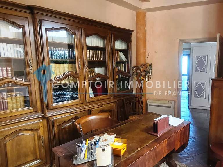 Maison Nîmes - 4 chambres - 295m²