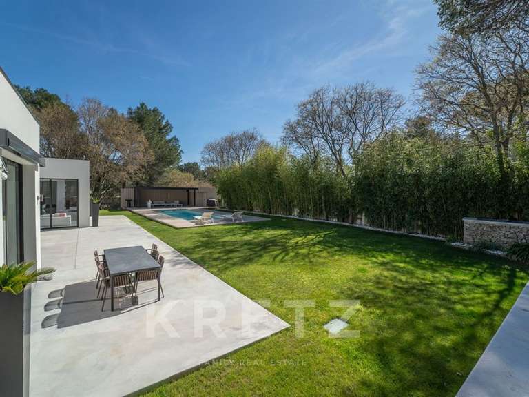 Maison Nîmes - 5 chambres - 360m²