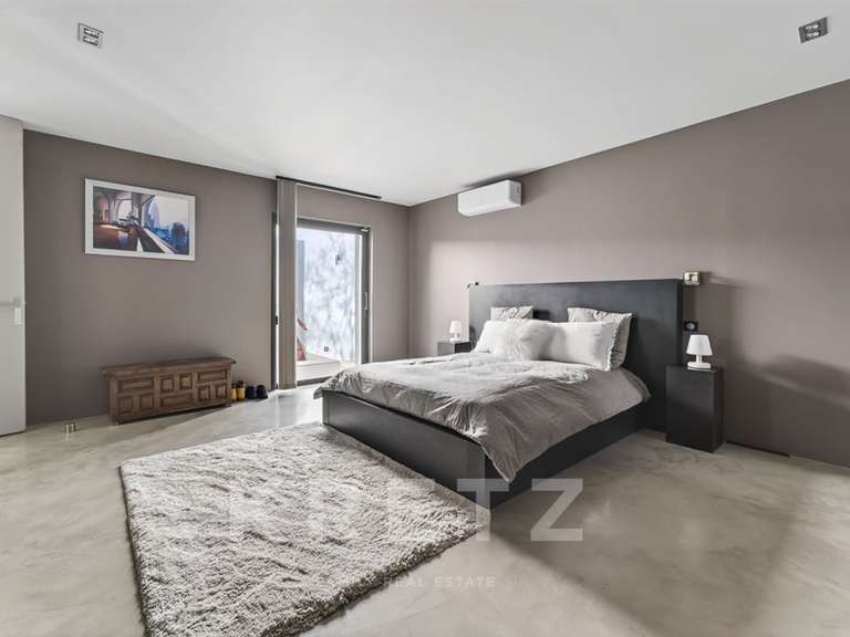 Maison Nîmes - 5 chambres - 360m²