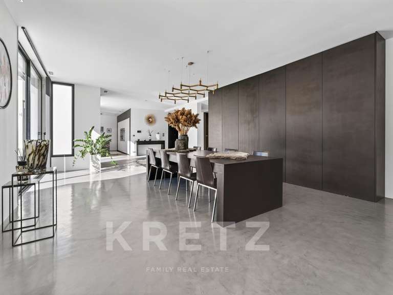 Maison Nîmes - 5 chambres - 360m²