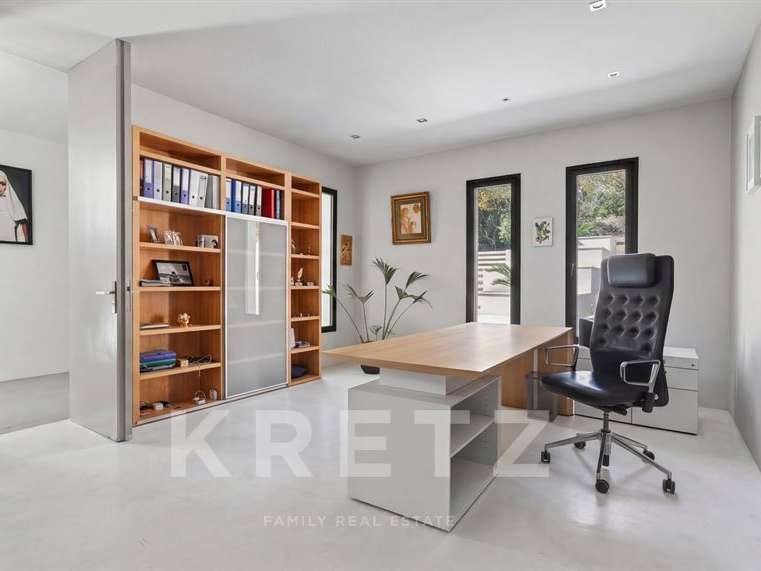 Maison Nîmes - 5 chambres - 360m²