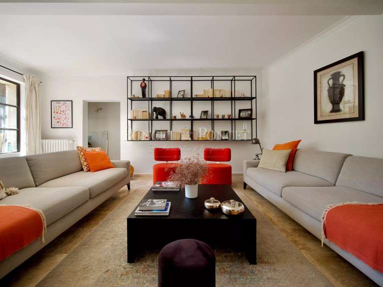 Maison Nîmes - 7 chambres - 730m²