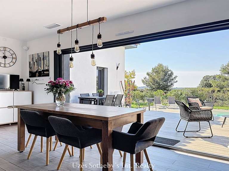 Maison Nîmes - 4 chambres - 160m²