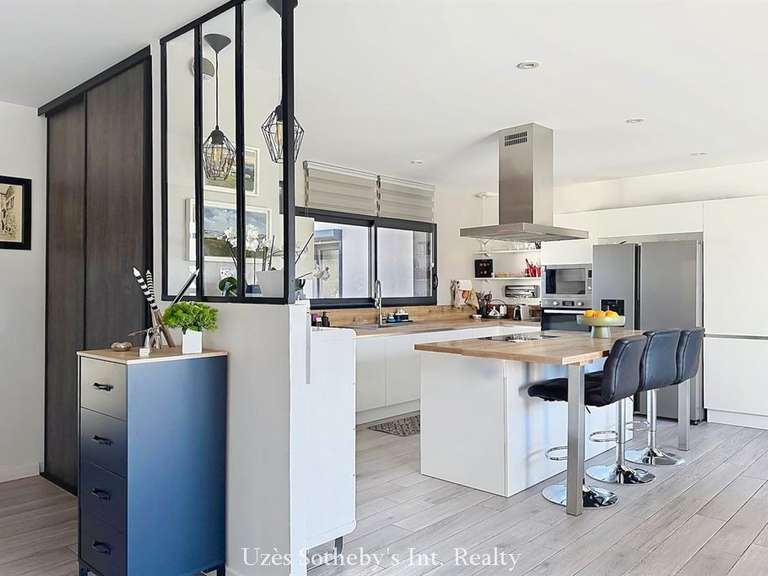 Maison Nîmes - 4 chambres - 160m²