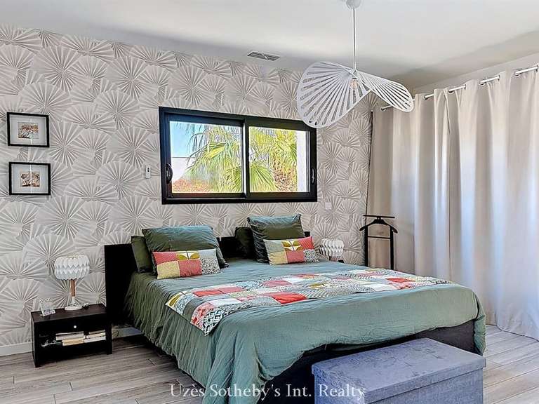 House Nîmes - 4 bedrooms - 168m²