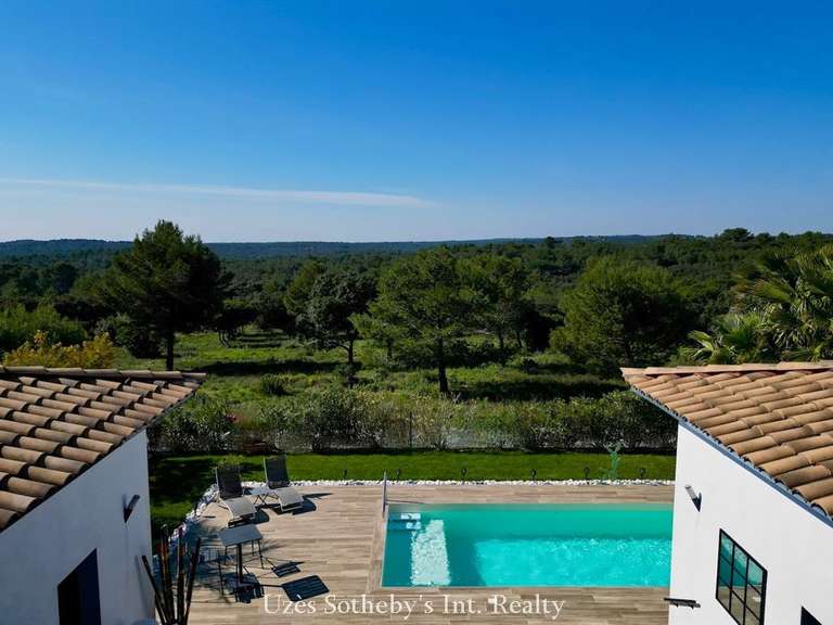 Maison Nîmes - 4 chambres - 160m²