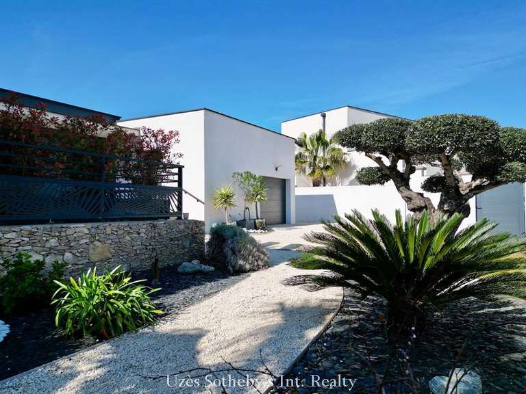 Maison Nîmes - 4 chambres - 160m²