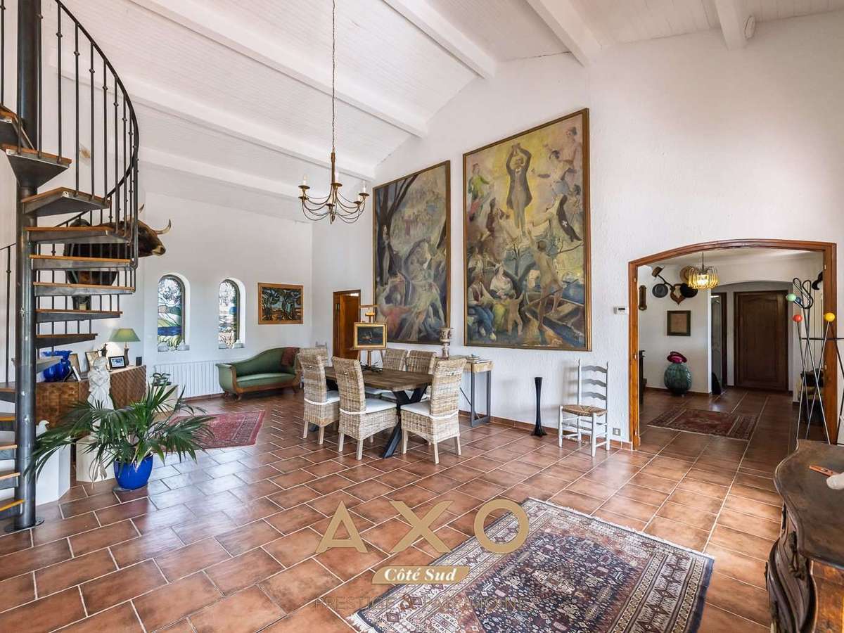 House Nîmes