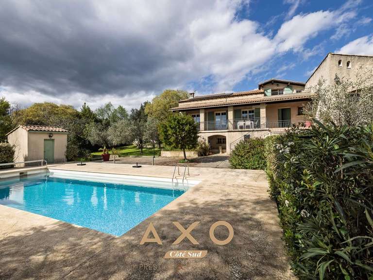 Maison Nîmes - 5 chambres