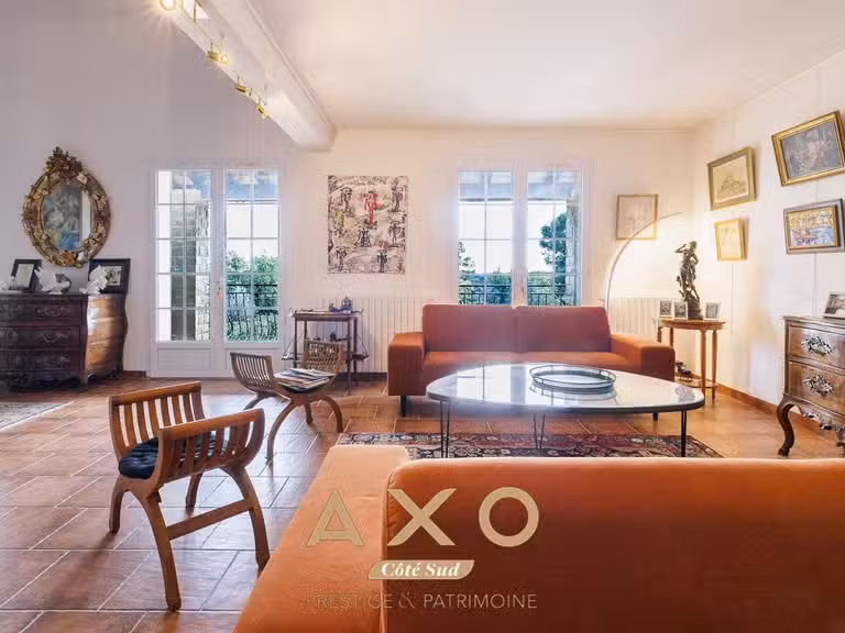 House Nîmes - 5 bedrooms
