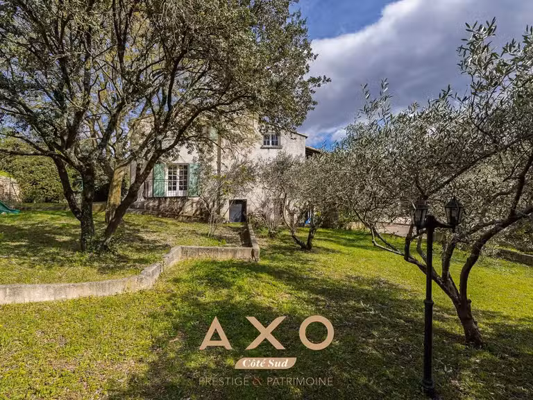 House Nîmes - 5 bedrooms