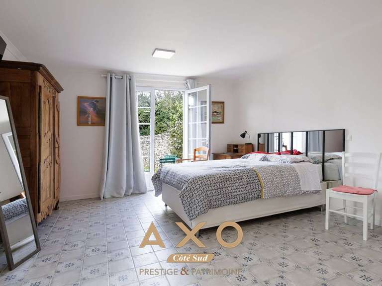 House Nîmes - 5 bedrooms