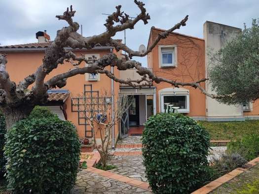 Maison Nîmes - 183m²