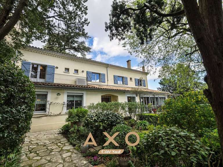 Maison Nîmes - 5 chambres