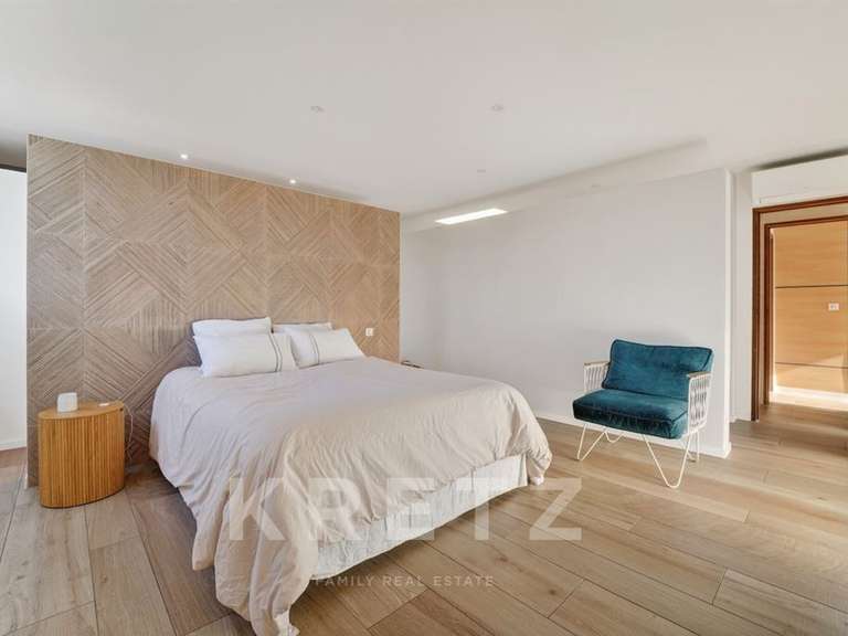 Maison Nîmes - 4 chambres - 191m²